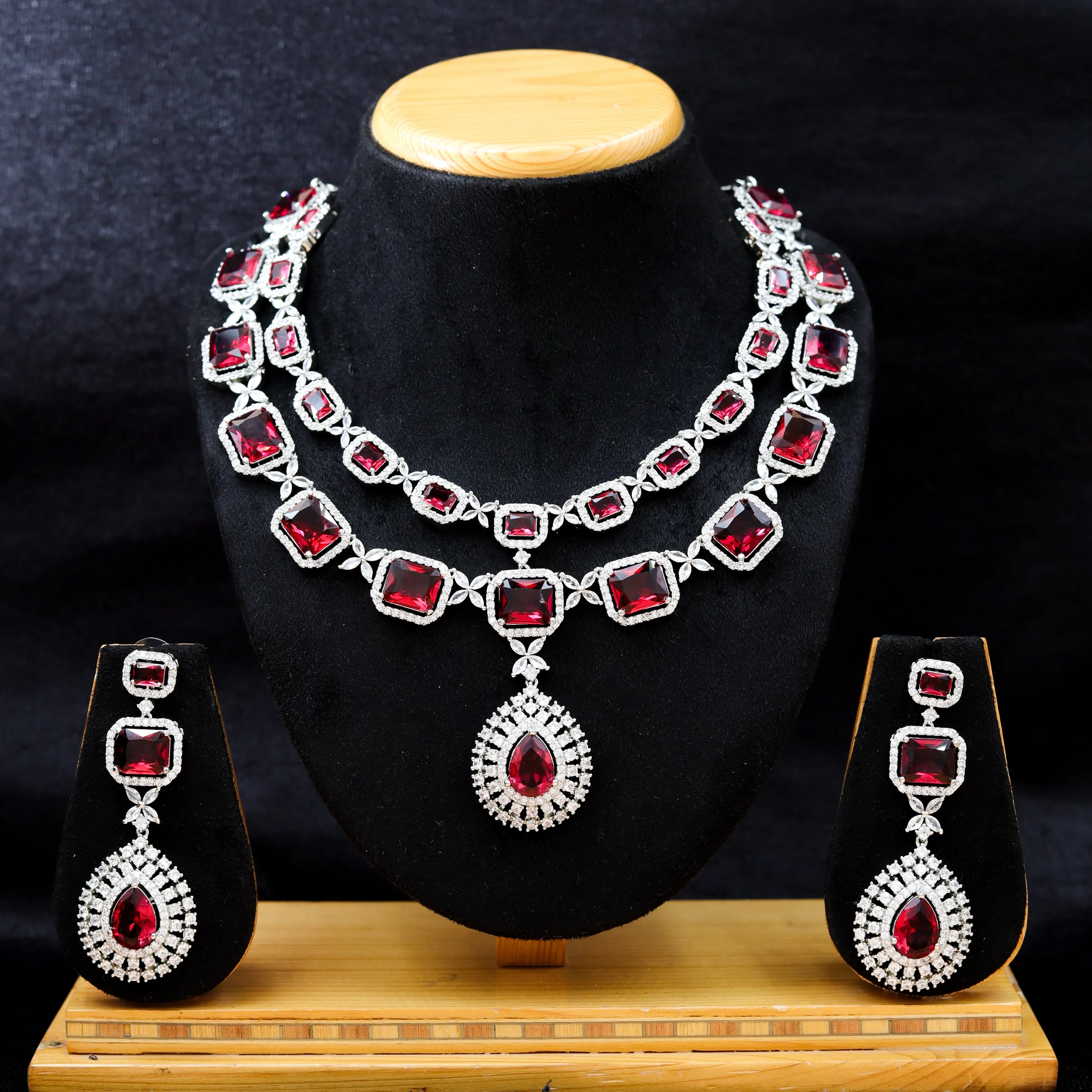 Round Neck Zircon/AD Necklace Set 10479-R