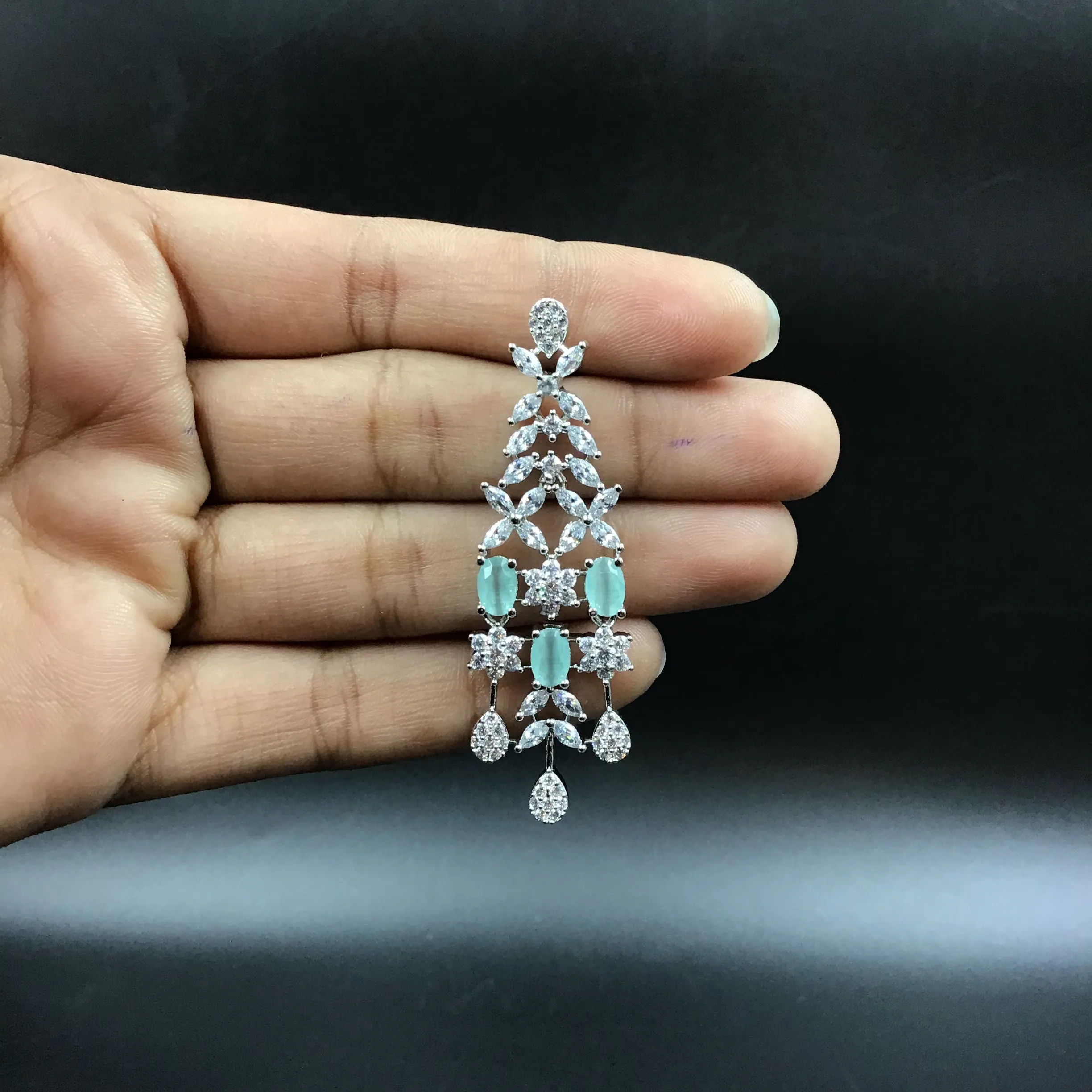 Round Neck Zircon/AD Necklace Set 5926-69