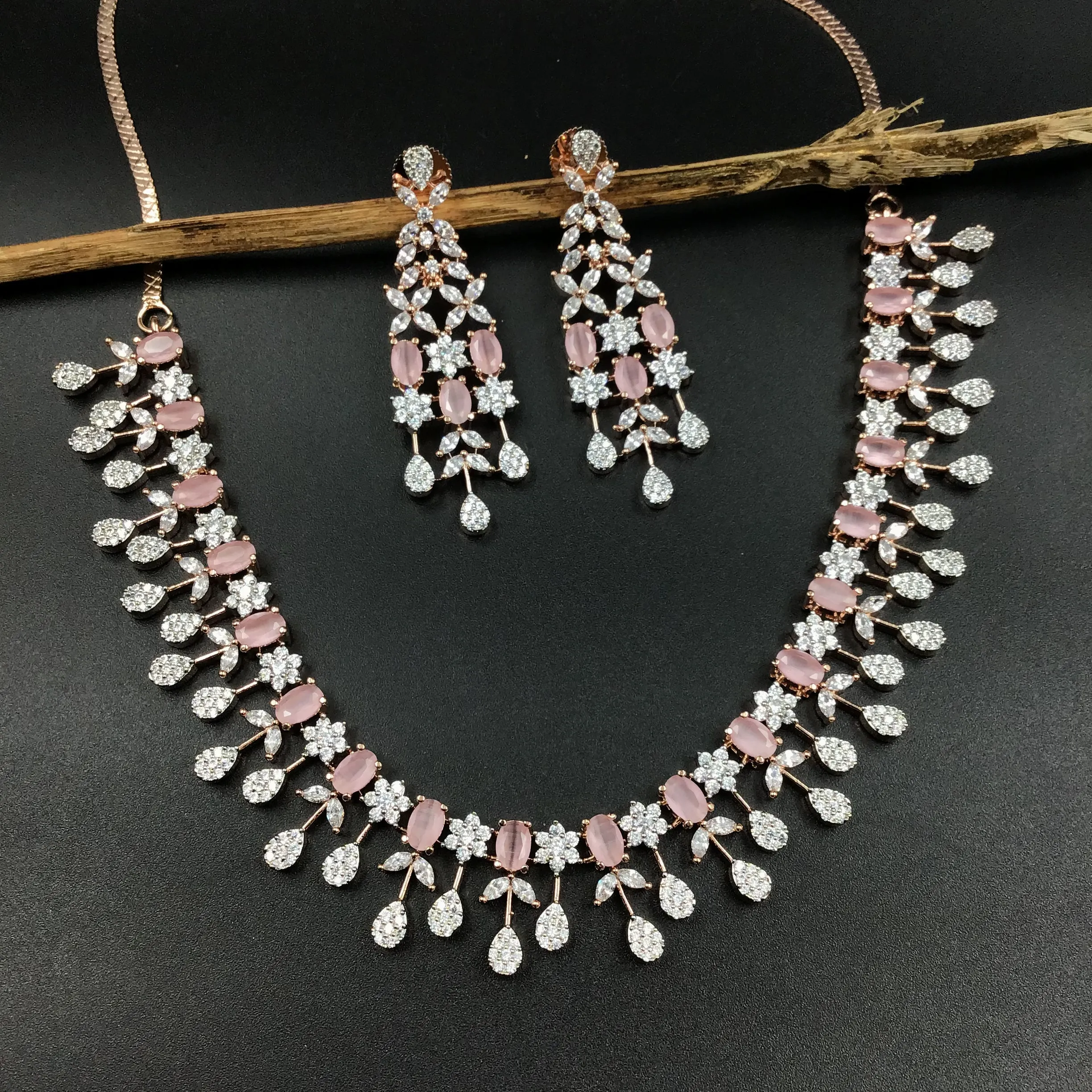 Round Neck Zircon/AD Necklace Set 5926-69